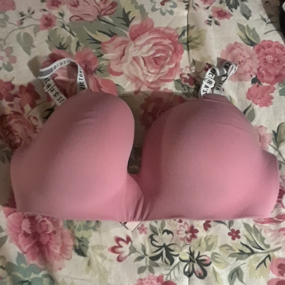 Victoria Secret pink bra